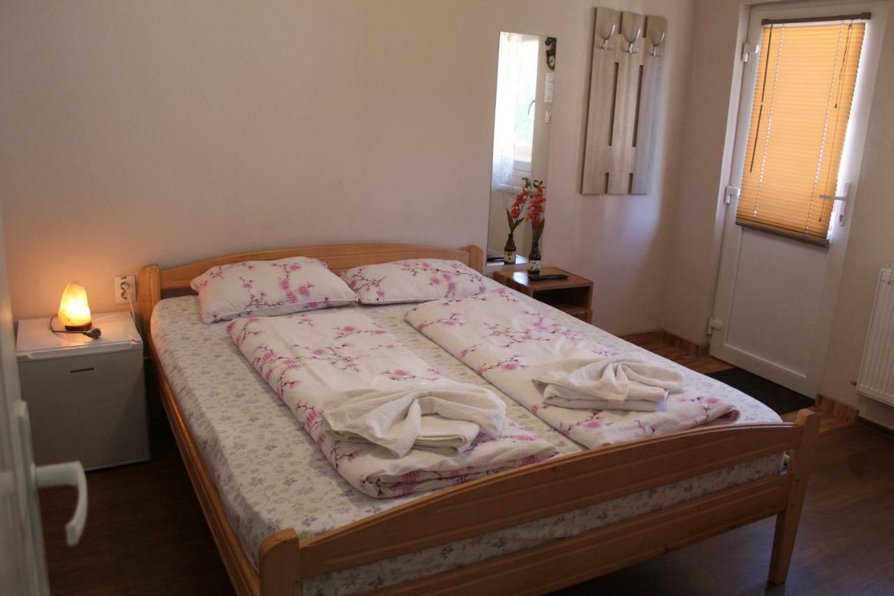 Kovacs Guesthouse 普拉伊德 外观 照片
